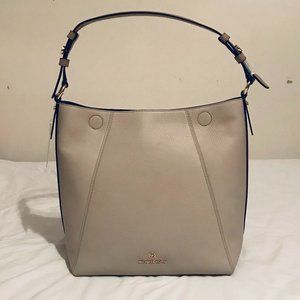 NEW!!  Michael Kors Lucy medium shoulder bag, light sand